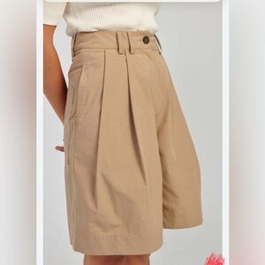 Gap High Rise Tan Shorts Sz 6 NWT